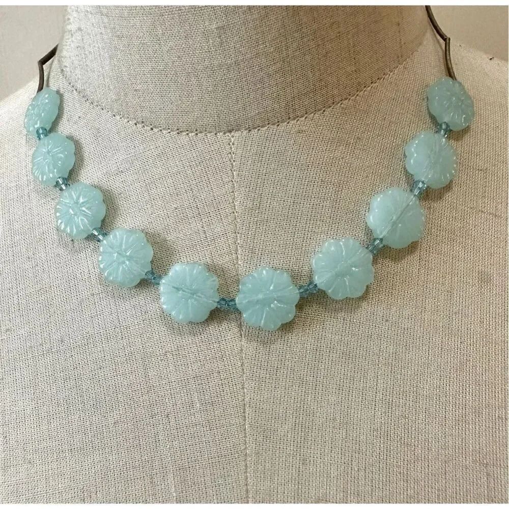 Blue flower beaded necklace